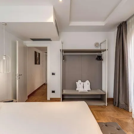 מלון Mercure Centro Termini 4*