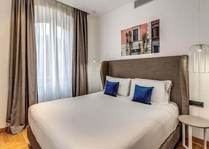 Hotel Mercure Centro Termini 4*