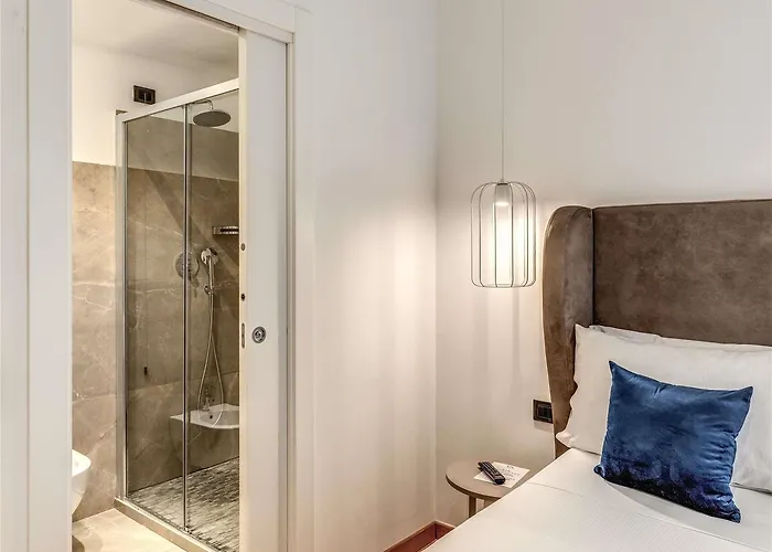 Hotel Mercure Centro Termini 4*