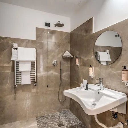 Hotel Mercure Centro Termini 4*